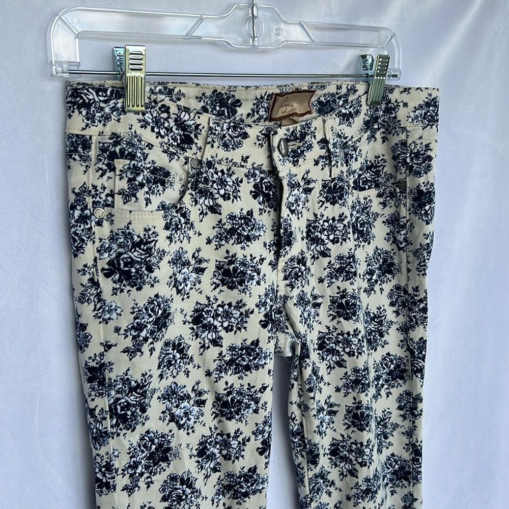 Paige Peg Skinny Floral Pants size 27 Denim Material - Picture 3 of 8